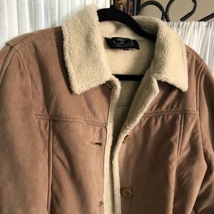 Faux sherpa and suede cropped jacket